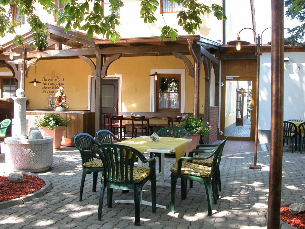 Gasthof Muhr Wirt Z'Bierbaum Hotel Gampern Zewnętrze zdjęcie